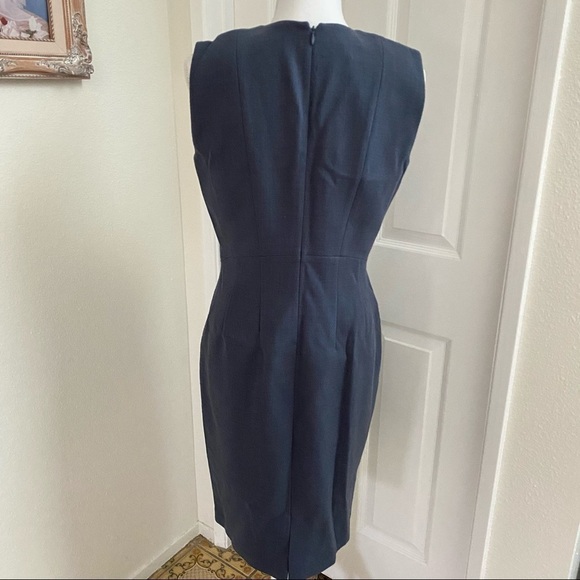 Lafayette 148 Kendal V-Neck Sleeveless Wool Sheath - Picture 9 of 11